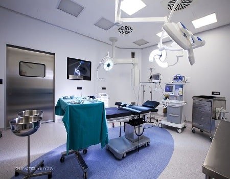 nb_kadikoy_hospital_kadikoy_ot_room-min